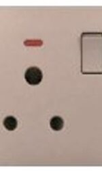15A Switched Socket with Neon - Image 4