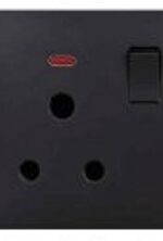 15A Switched Socket with Neon - Image 3